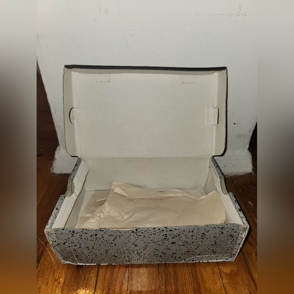 Jordan Retro 4 Empty Boxes - Picture 5 of 6